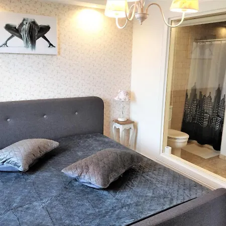 Big Welcome Aia Apartment *